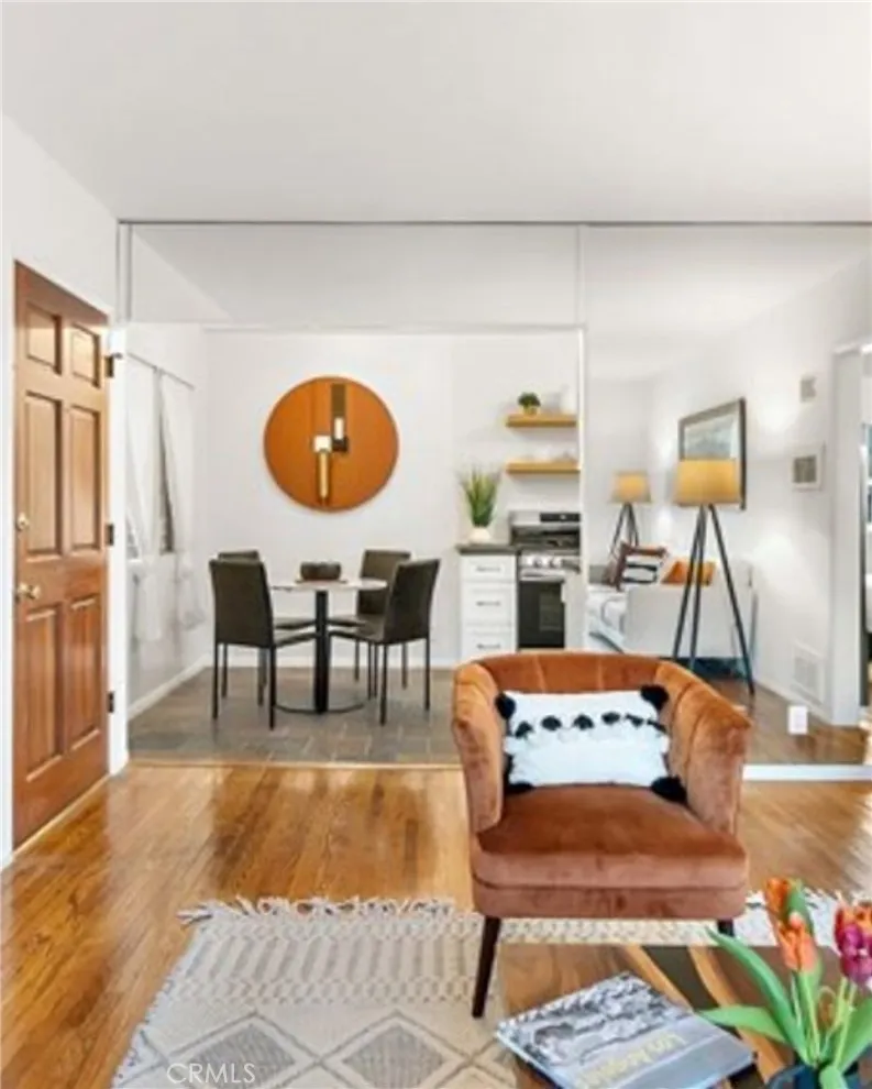 2135 E Florida, Long Beach, California 90814 home-pic-5